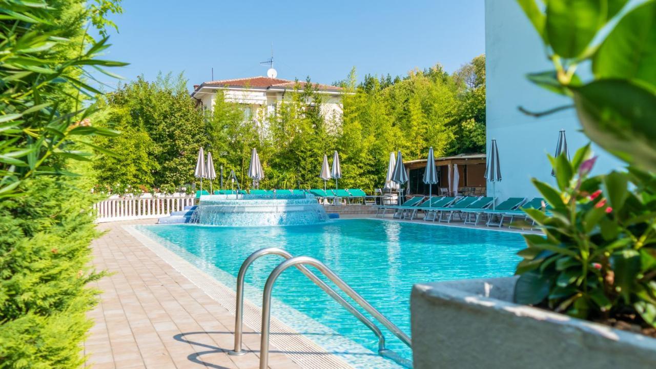 Hotel Smeraldo Lazise Exterior foto